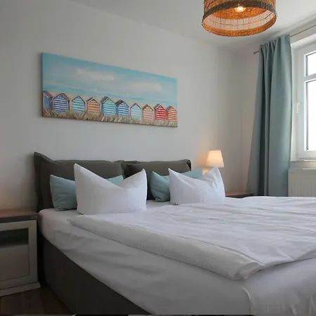 Haus Strandeck Ferienwohnung 14 Mit Sauna- Und Schwimmbadnutzung Im Ahoi Sellin *