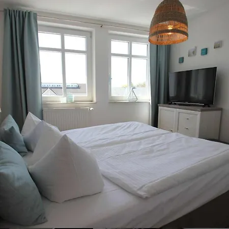 Haus Strandeck Ferienwohnung 14 Mit Sauna- Und Schwimmbadnutzung Im Ahoi Sellin * Goehren (Ruegen)