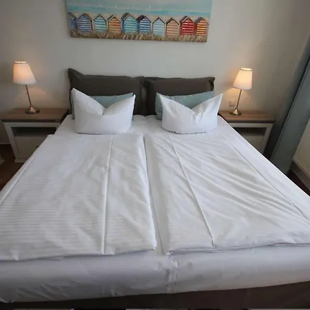 Haus Strandeck Ferienwohnung 14 Mit Sauna- Und Schwimmbadnutzung Im Ahoi Sellin Goehren (Ruegen)